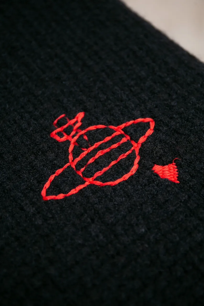 vivienne west wood Queen Mother West 25 Saturn red label limited classic scarf wool knitted short cardigan sweater S M L